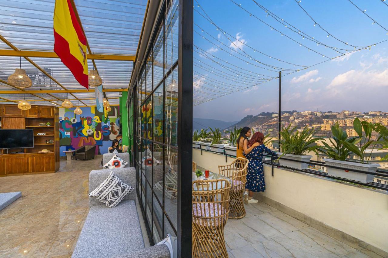 Zostel Shillong Hostel Екстериор снимка