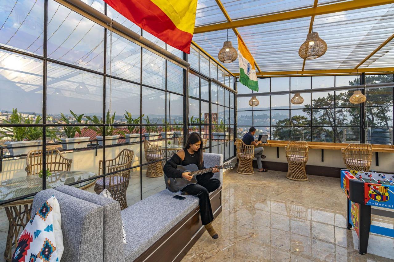 Zostel Shillong Hostel Екстериор снимка