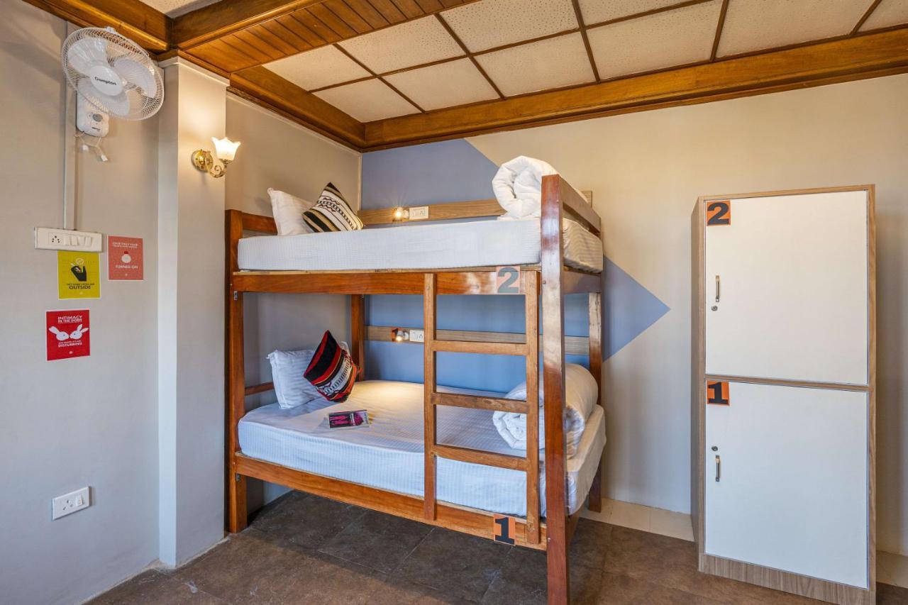 Zostel Shillong Hostel Екстериор снимка
