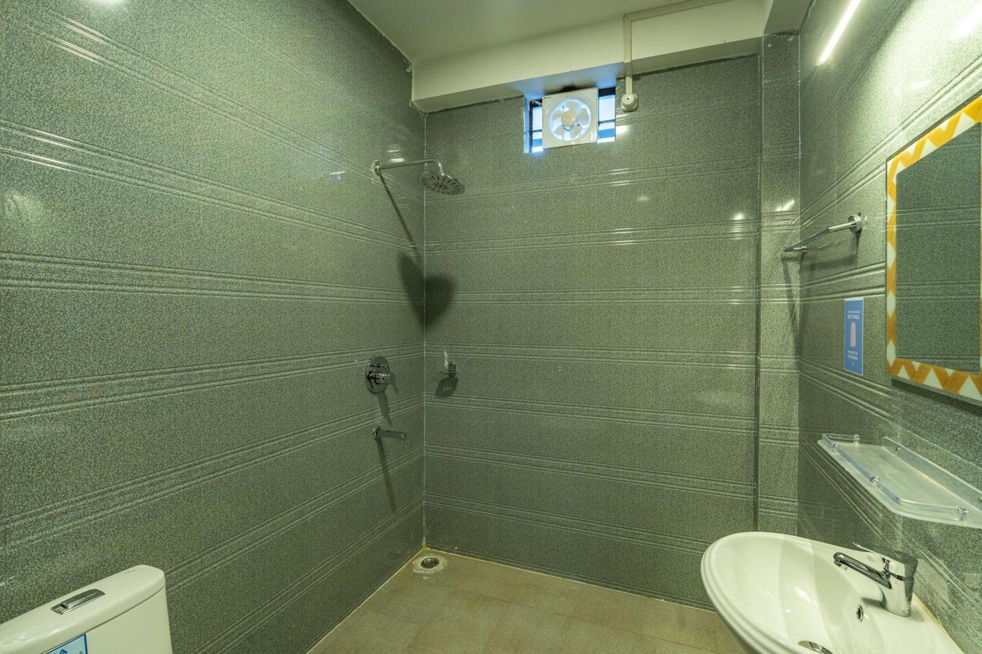Zostel Shillong Hostel Екстериор снимка